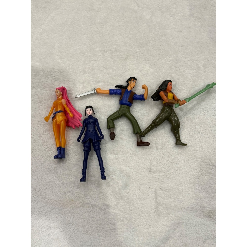 Koop Demon Hunters, Burger King and McD's action set